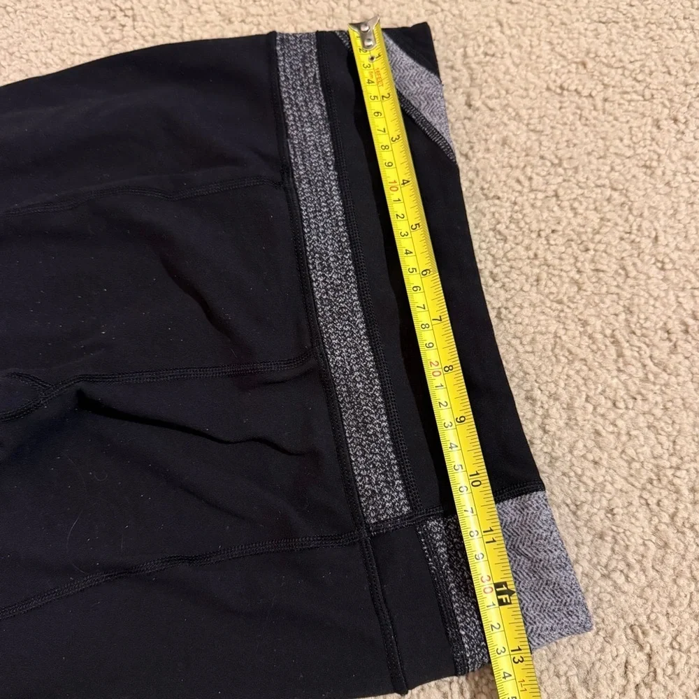 lululemon athletica Black and Gray Leggings - Picture 3 of 11